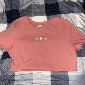 hollister flower baby tee